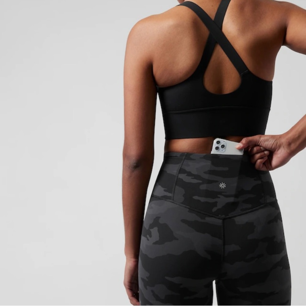 Athleta reflective green cami workout leggings